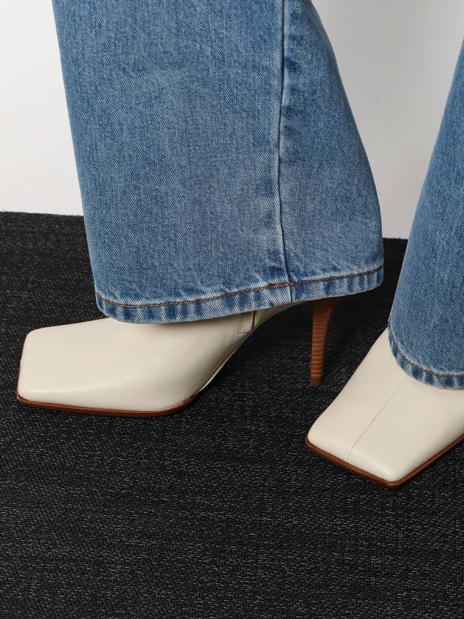 ALAIA - Leather boots