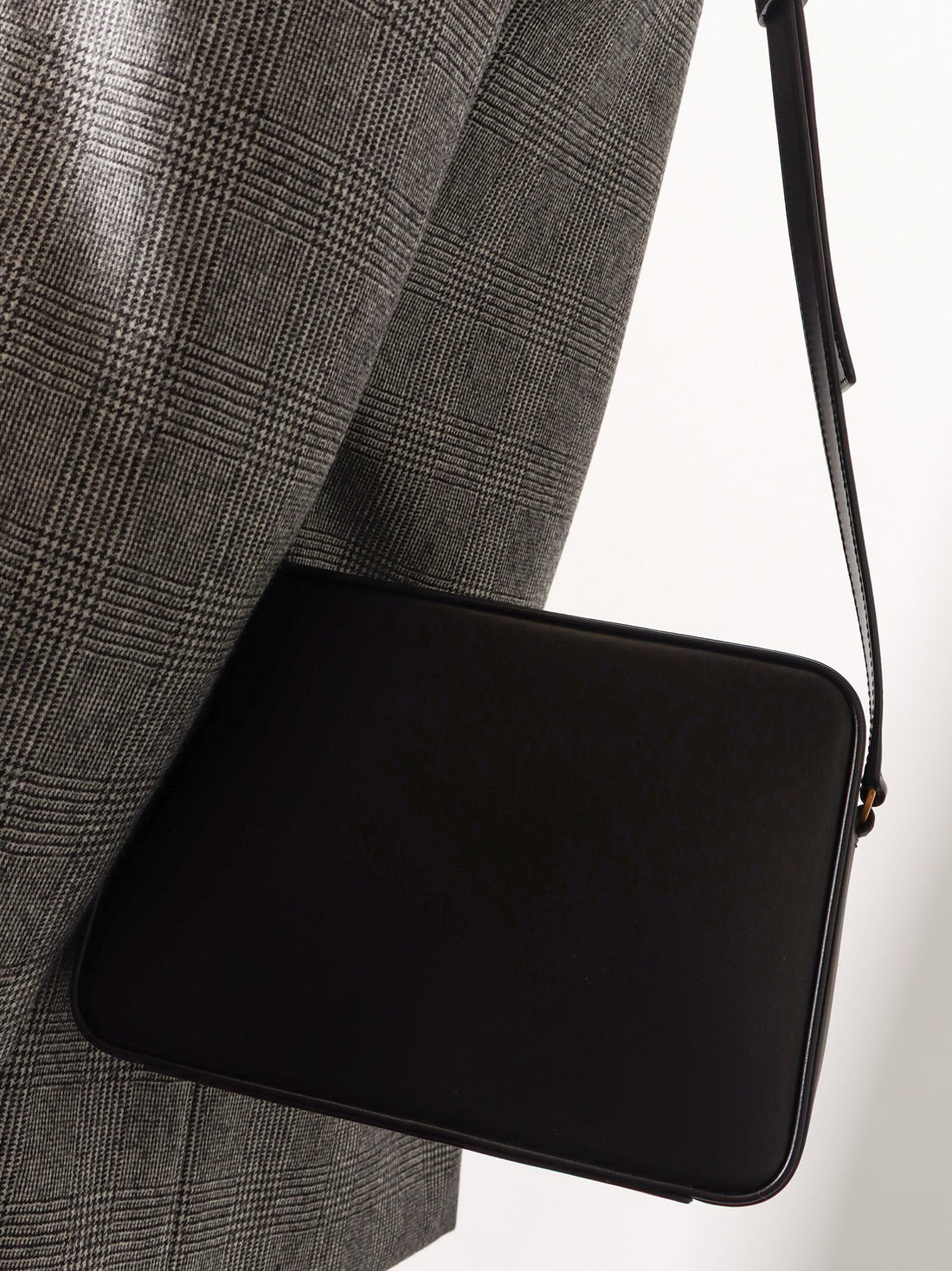 Saint Laurent - Leather Camera Bag shoulder bag leather-camera-bag-shoulder-bag_0d5bbdea-432b-471c-baae-20621c194242