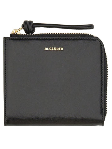 LEATHER CARD HOLDER leather-card-holder_bb2bb3e9-3851-49ba-9839-c9aa5f2c6ac1