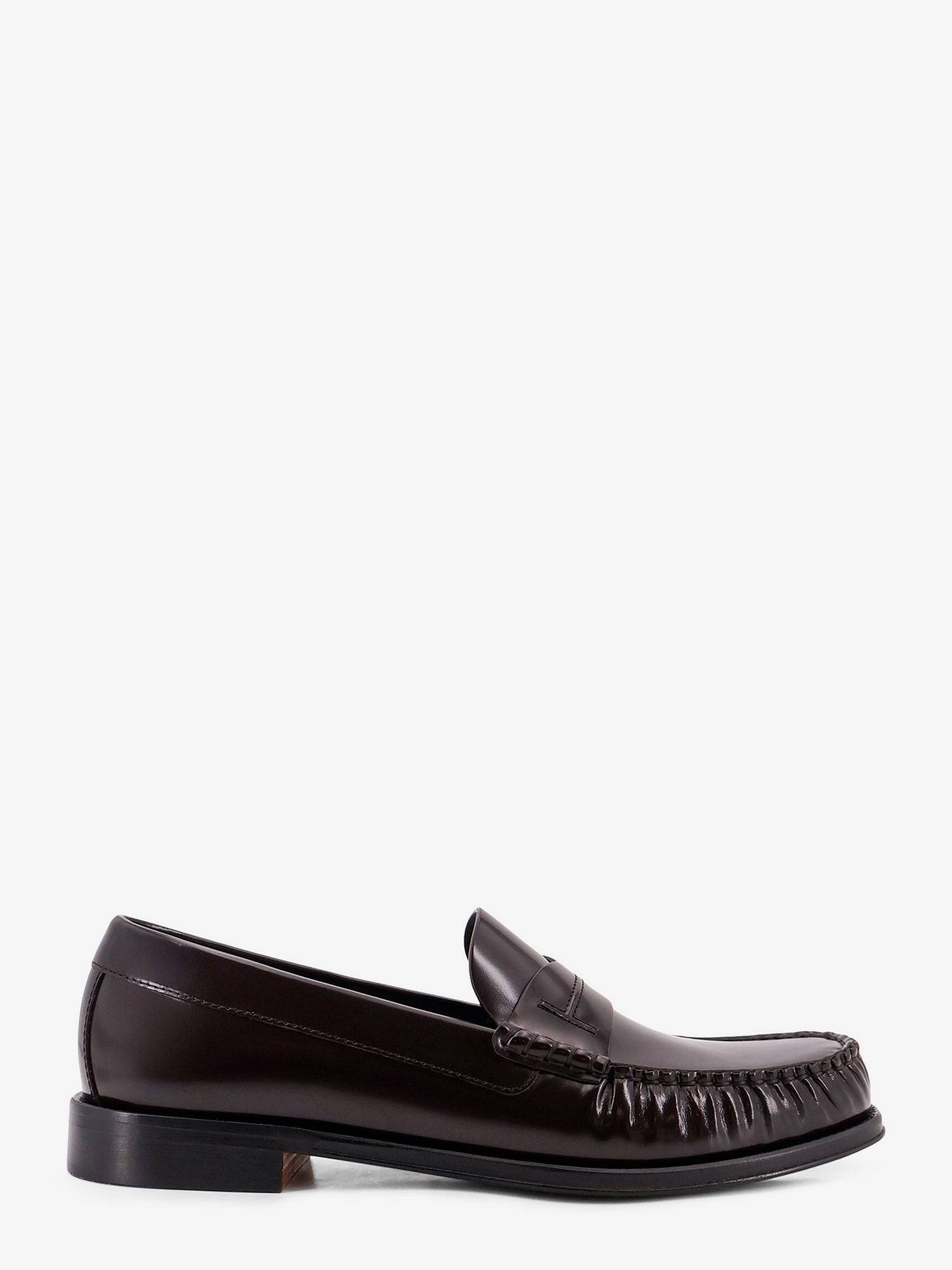 Leather loafer leather-loafer_89e4b063-c355-4c3b-ae77-1de6d7023d65
