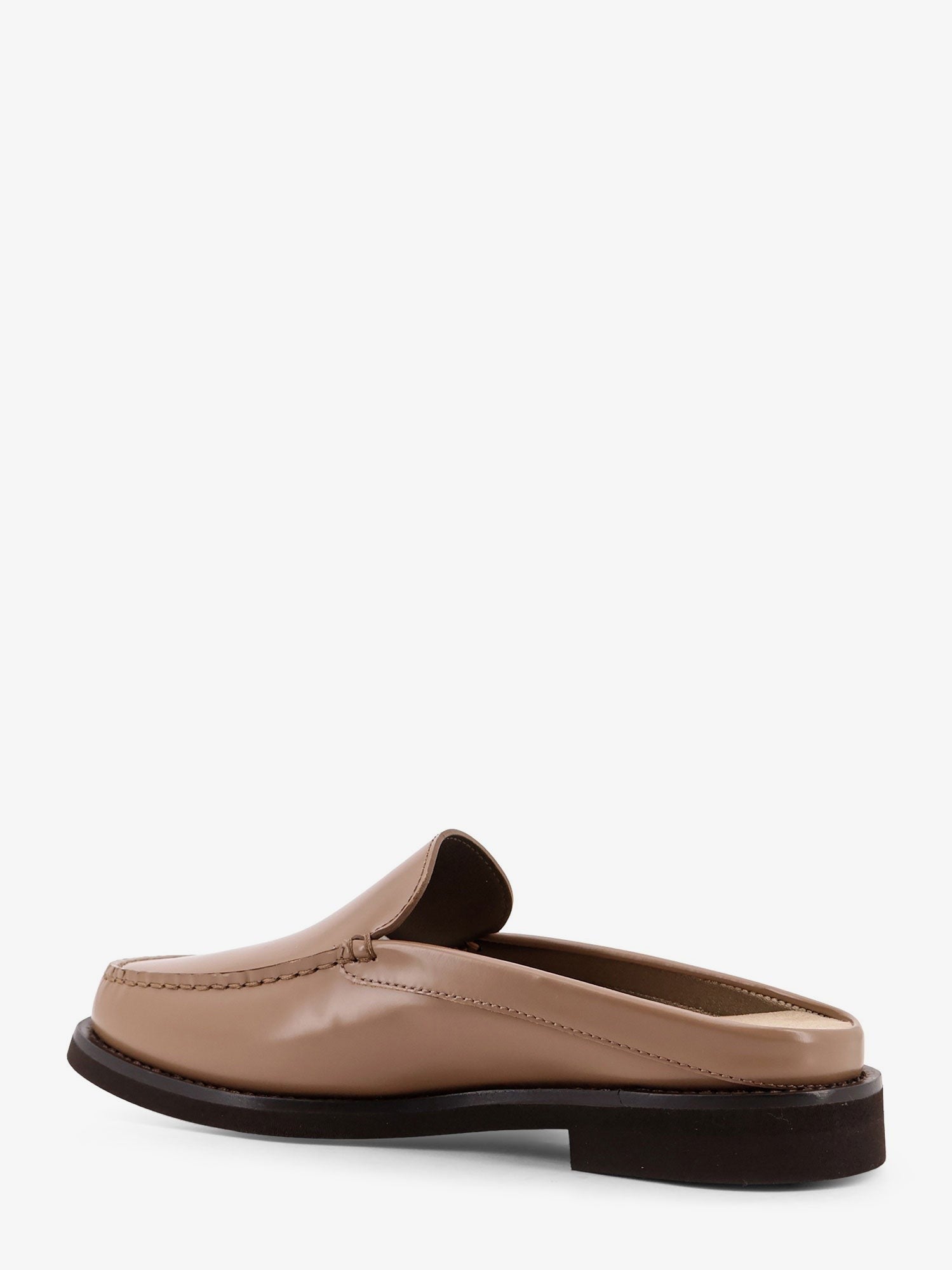 Leather sabot loafer