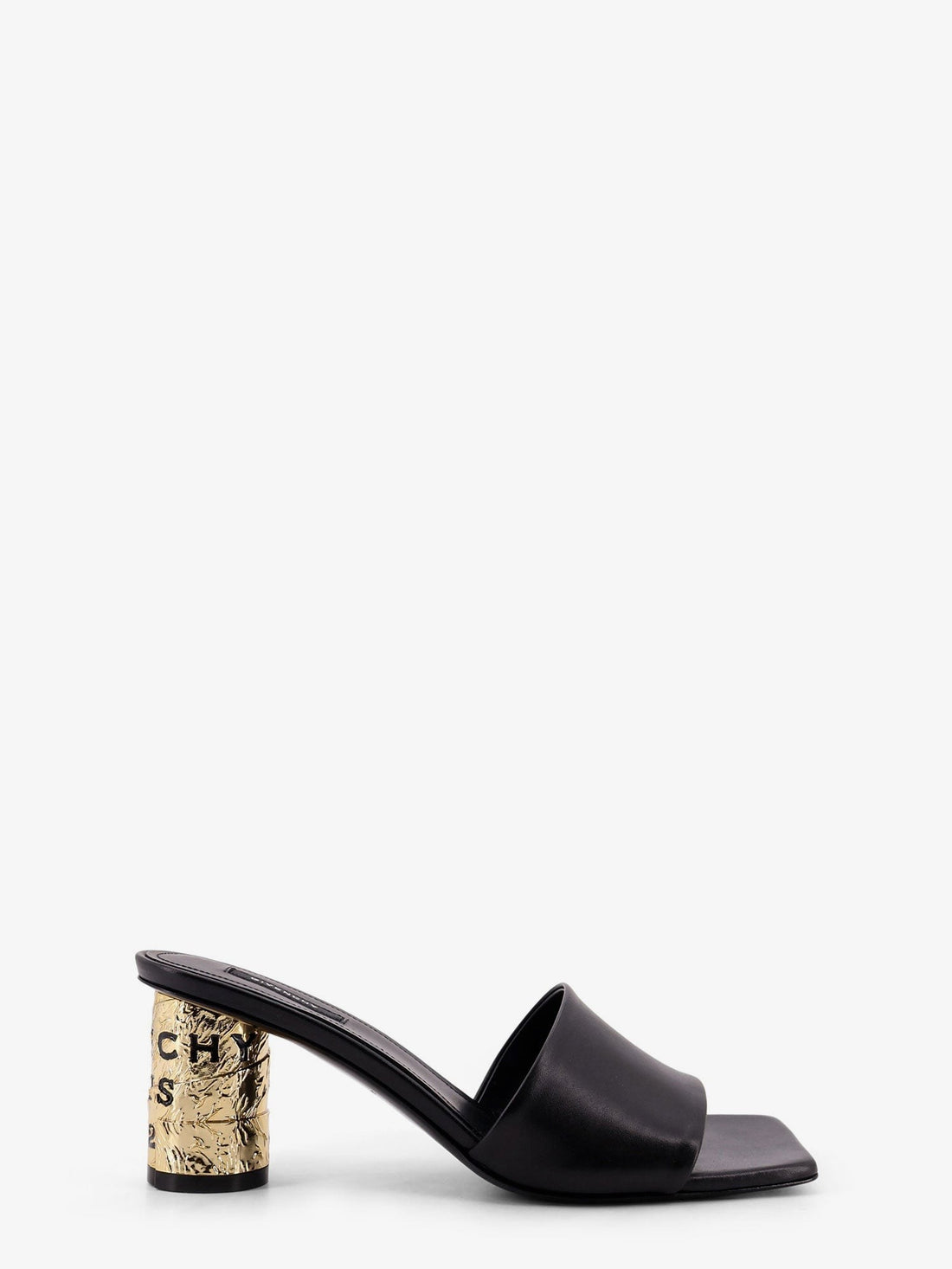 Leather sandals leather-sandals_be7ddf88-ebc3-4e8d-abb7-8761fece831f