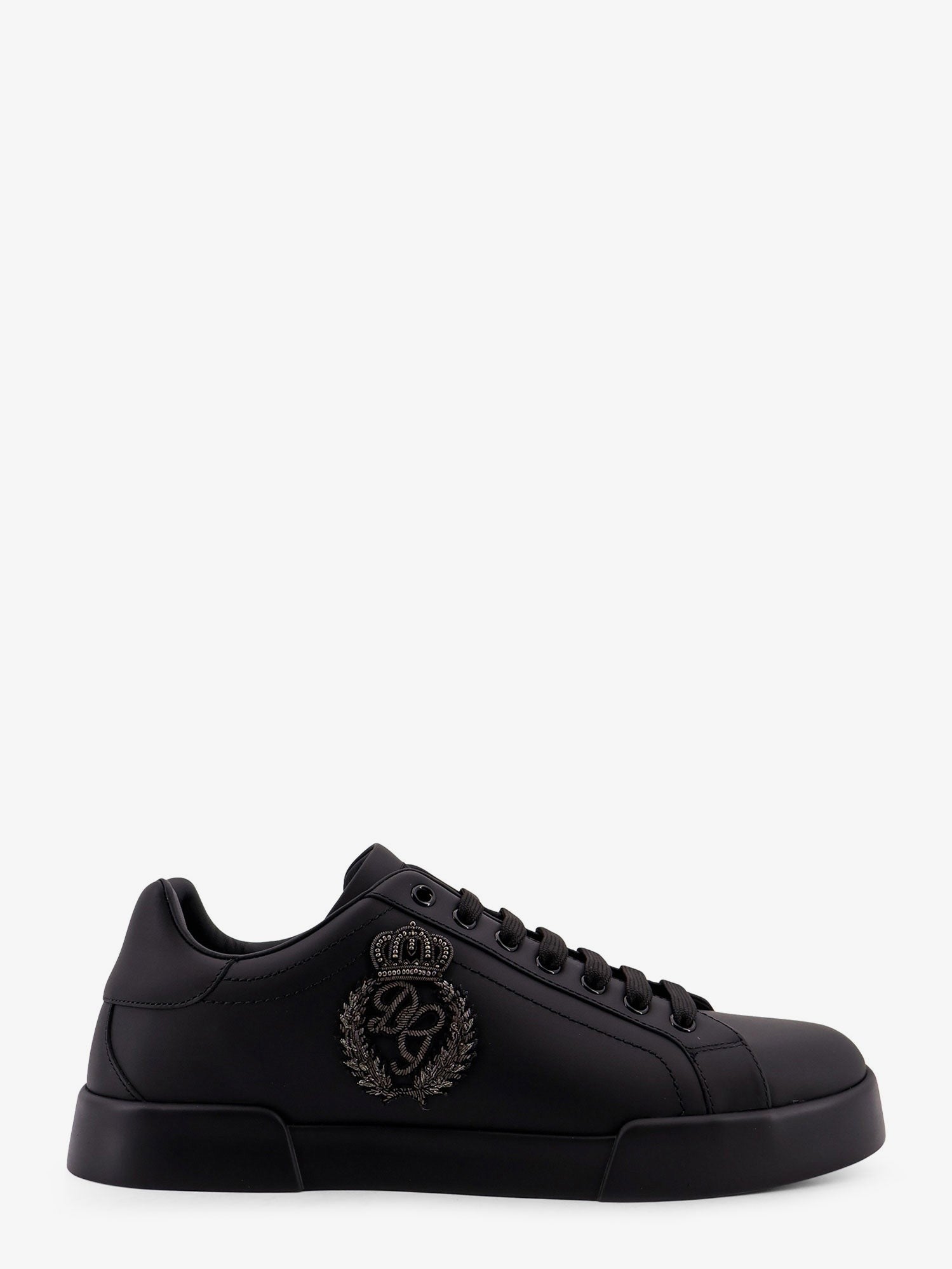 Leather sneakers with embossed side logo leather-sneakers-with-embossed-side-logo_22dc36bf-1ea3-491b-937f-7295d6f1ebe6
