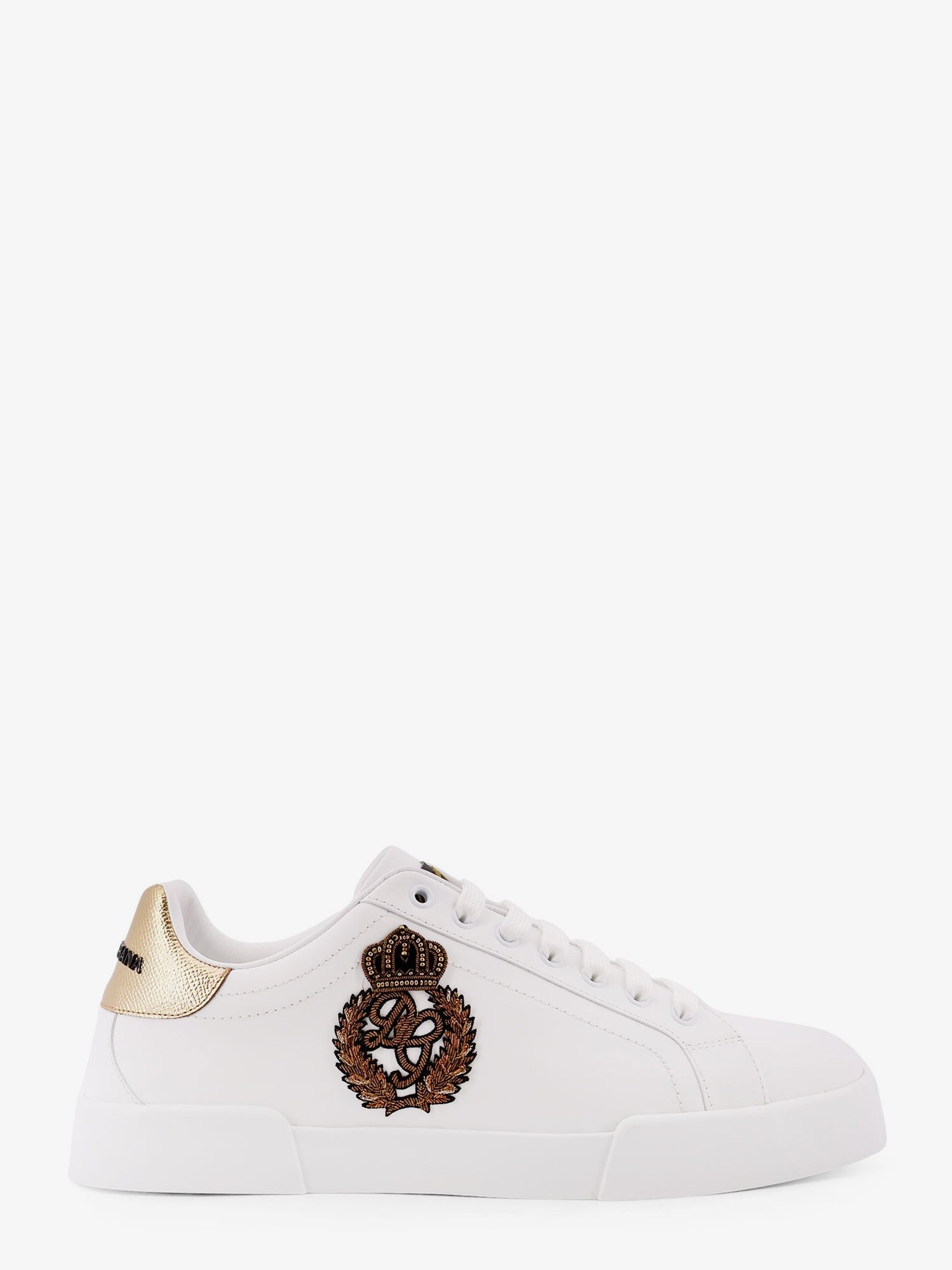 Leather sneakers with iconic patch logo on the side leather-sneakers-with-iconic-patch-logo-on-the-side_fb75692d-b33b-4ed9-9f6b-c0e362b6e44d