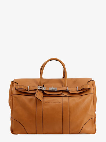 Leather travel bag with engraved logo on the front leather-travel-bag-with-engraved-logo-on-the-front_e1cbdf27-f4dc-4d01-aca1-b63605a6e416