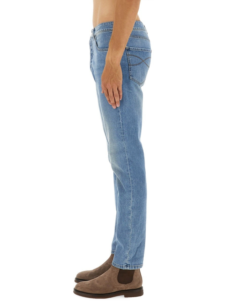 LEISURE FIT JEANS