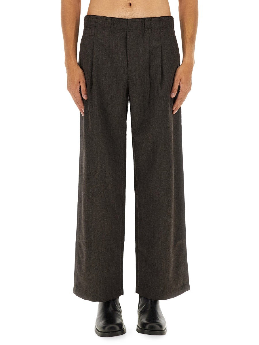 "LEISURE" PANTS leisure-pants_73f1f2b9-7313-4ec0-8a46-b80026598bec