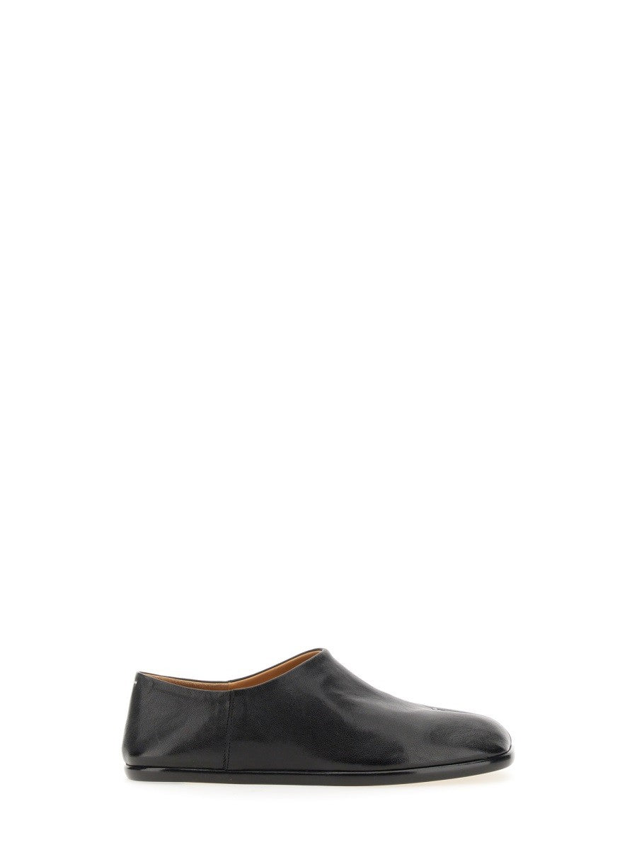 Maison Margiela - Slip-On Tabi In Pelle Black