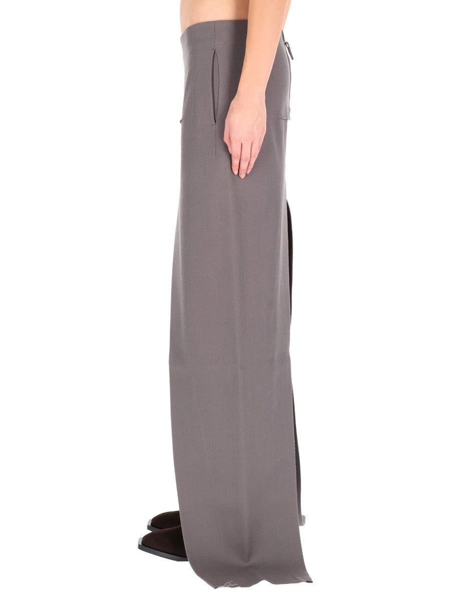 LONG SKIRT WITH CENTER SLITS