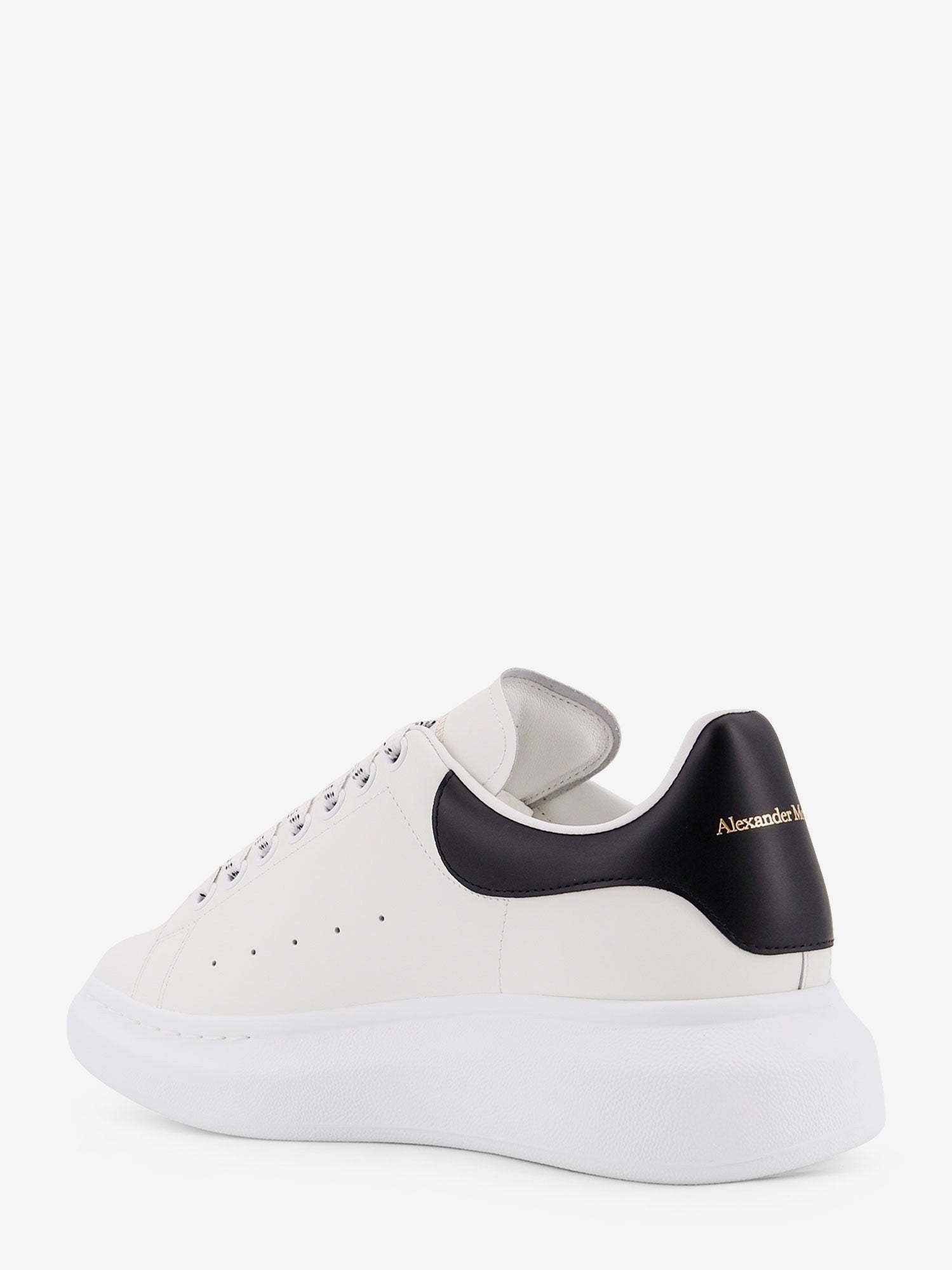 Alexander Mcqueen - Low-top leather sneakers