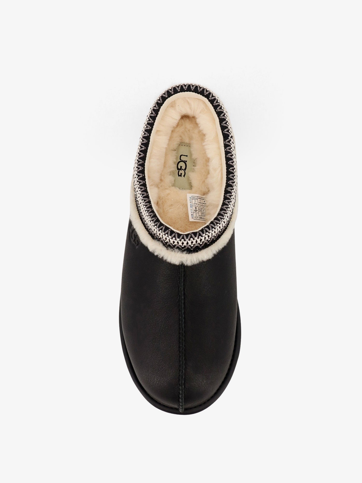 Ugg - M Tasman Noir leather slip on m-tasman-noir-leather-slip-on_18d1435f-49b2-476f-b27c-d42df78e3bb8