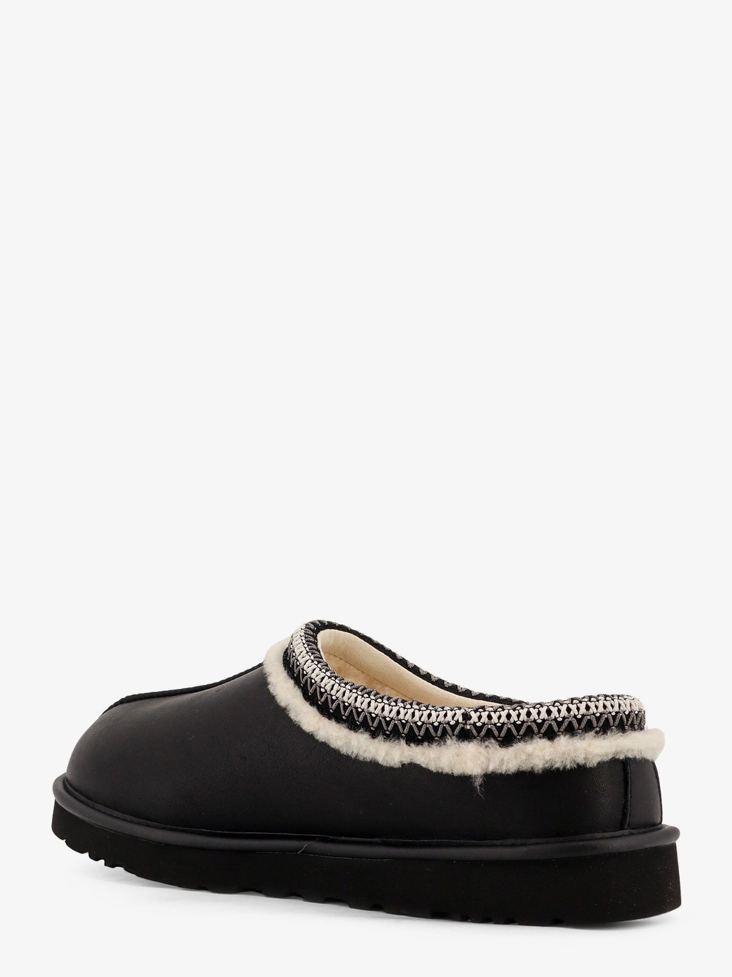 Ugg - M Tasman Noir leather slip on m-tasman-noir-leather-slip-on_4e04f88b-86bb-49b3-ba52-faa920cfae3d