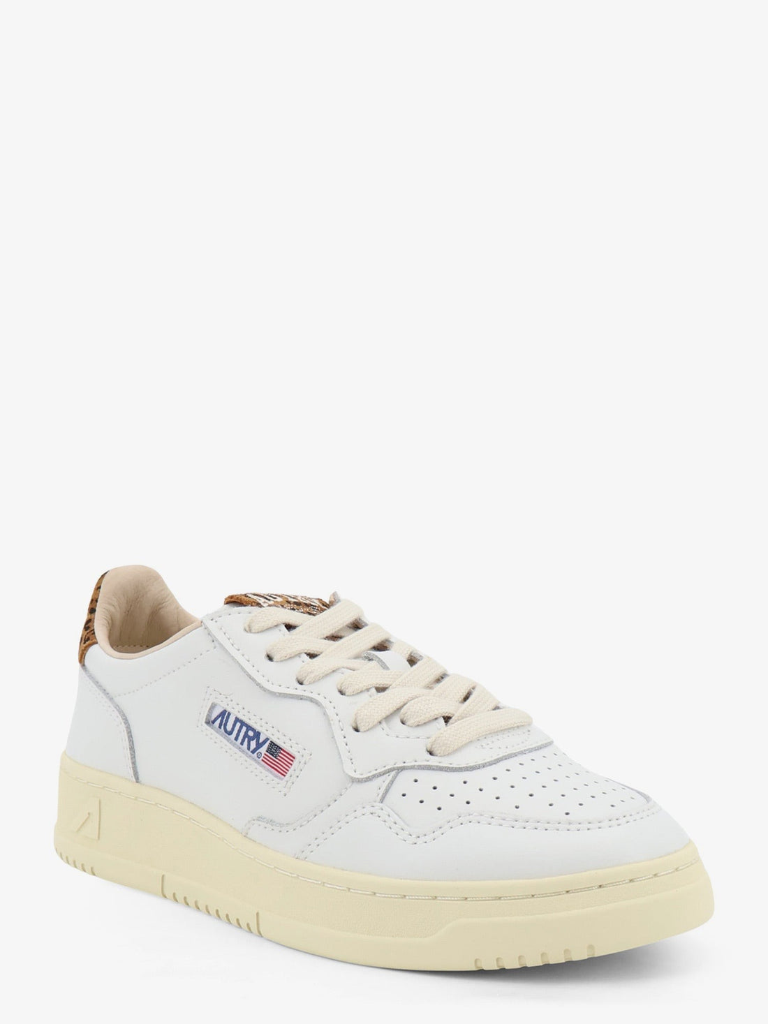 Autry - Medalist Leather Sneakers medalist-leather-sneakers_34b0c566-079c-48bb-9242-dbbcfd86f0cb