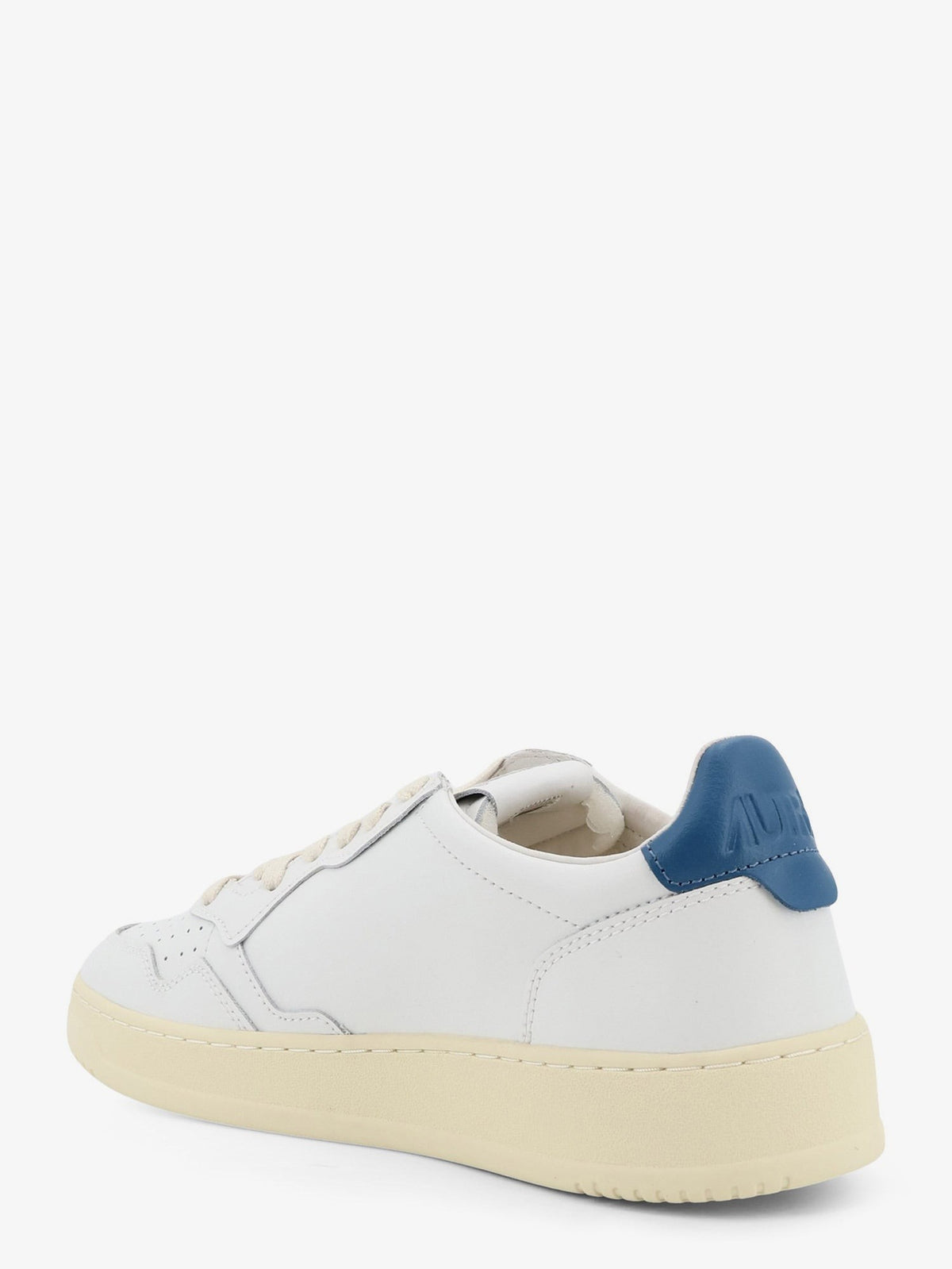 Autry - Medalist Leather Sneakers medalist-leather-sneakers_280b46ec-2d06-458c-9df9-690046dd9609