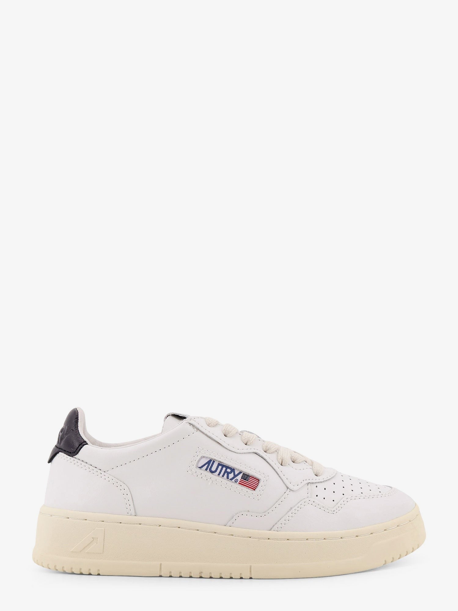 Medalist leather sneakers