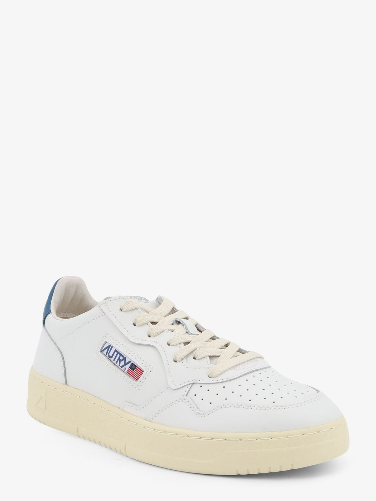 Autry - Medalist Leather Sneakers medalist-leather-sneakers_bd2d9ad9-d298-4d31-b8d3-cf8c8aa2236e
