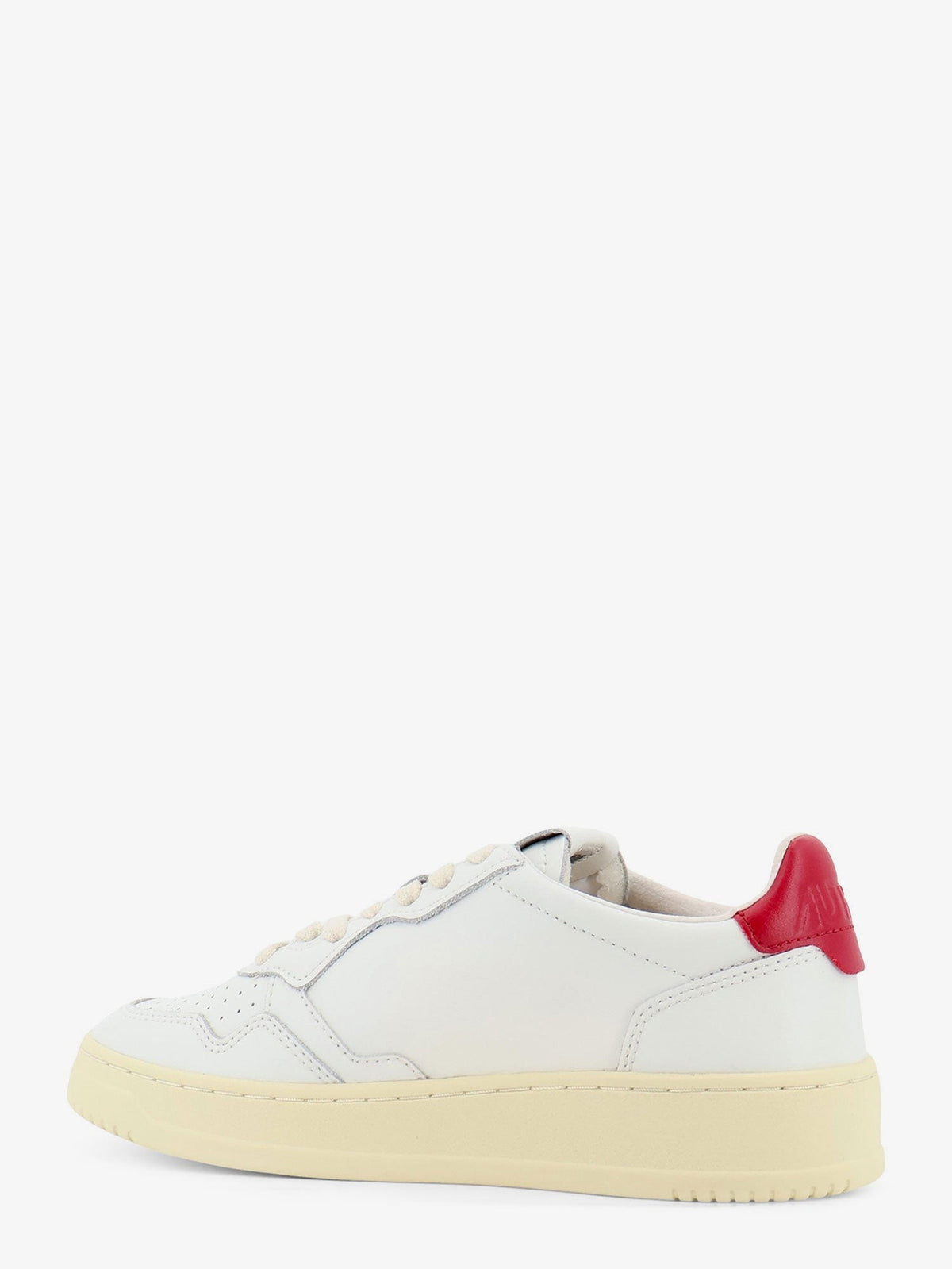 Autry - Medalist leather sneakers medalist-leather-sneakers_c22c9fc9-fa1a-44a1-ae22-e1d33f4221ef