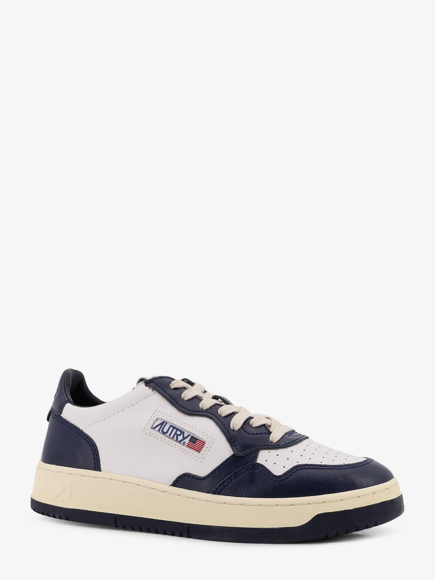 Medalist leather sneakers