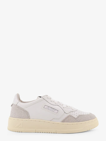 Autry - Medalist Low leather sneakers medalist-low-leather-sneakers_4f7e7adc-a191-4cbf-b048-de5739d99036