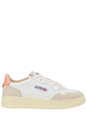 Autry - "MEDALIST LOW" SNEAKER medalist-low-sneaker_033c2388-7d6c-499b-8332-d43bbf8bf816