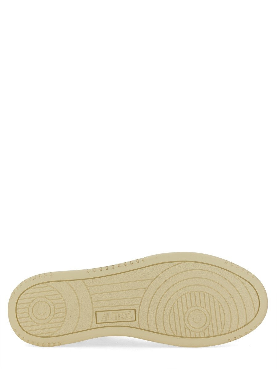 Autry - SNEAKER "MEDALIST LOW" medalist-low-sneaker_106d2c92-6b4e-4894-a085-ce30e5456c75
