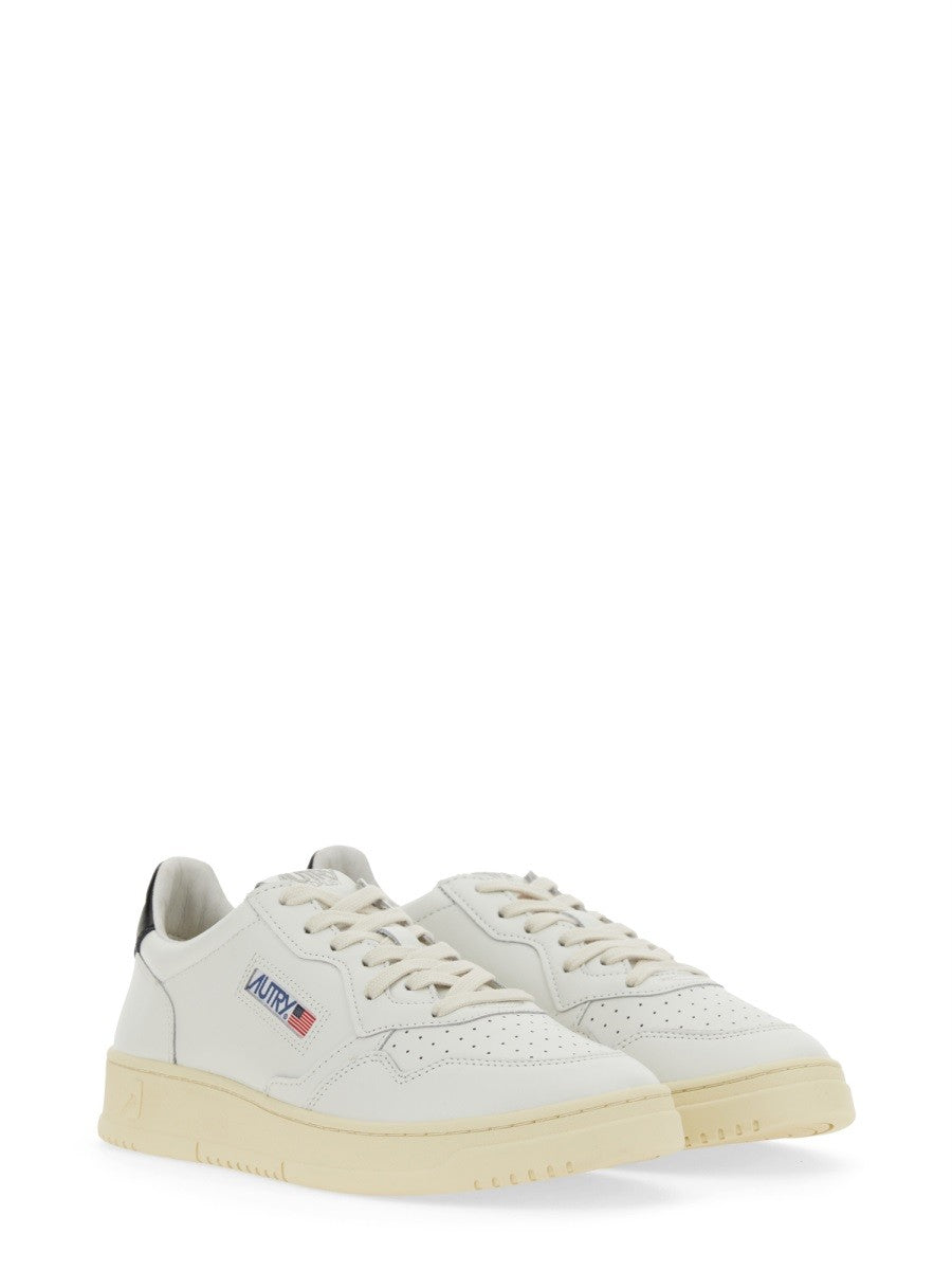 Autry - SNEAKER "MEDALIST LOW" medalist-low-sneaker_e39dc84b-23bb-4efd-9f83-28836b86e046