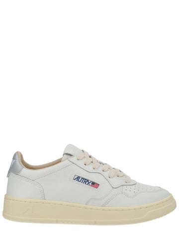 "MEDALIST LOW" SNEAKER medalist-low-sneaker_4dd20ce2-99be-4cc7-926d-d9314b928d36