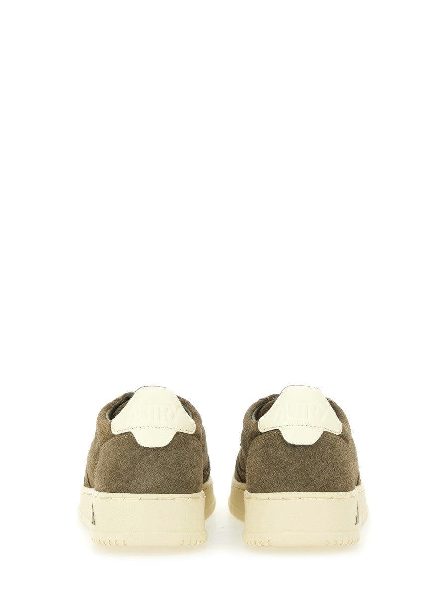 "MEDALIST LOW" SNEAKER