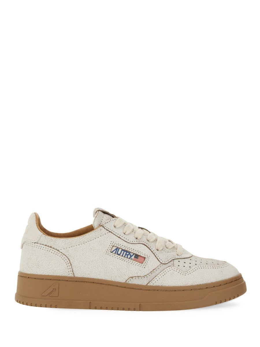 "MEDALIST LOW" SNEAKER