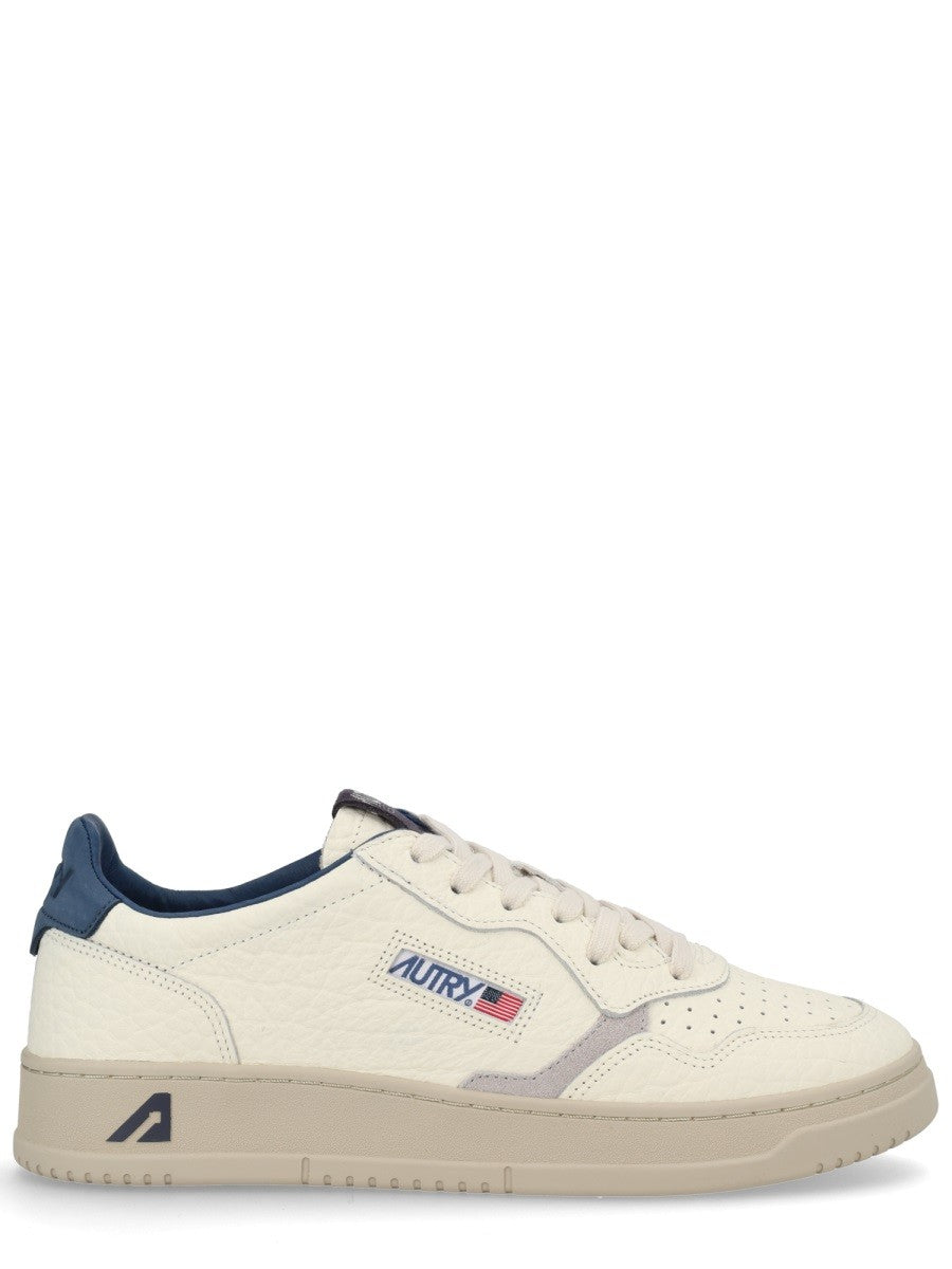 "MEDALIST LOW" SNEAKER
