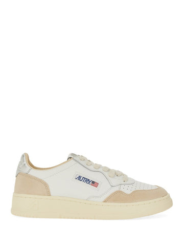 MEDALIST LOW SNEAKER