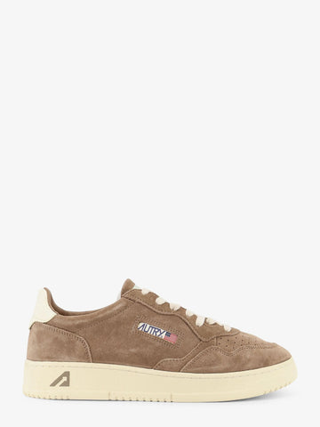 Medalist Low suede sneakers medalist-low-suede-sneakers_83111ee9-41f3-446a-971a-b8cff0d6e879