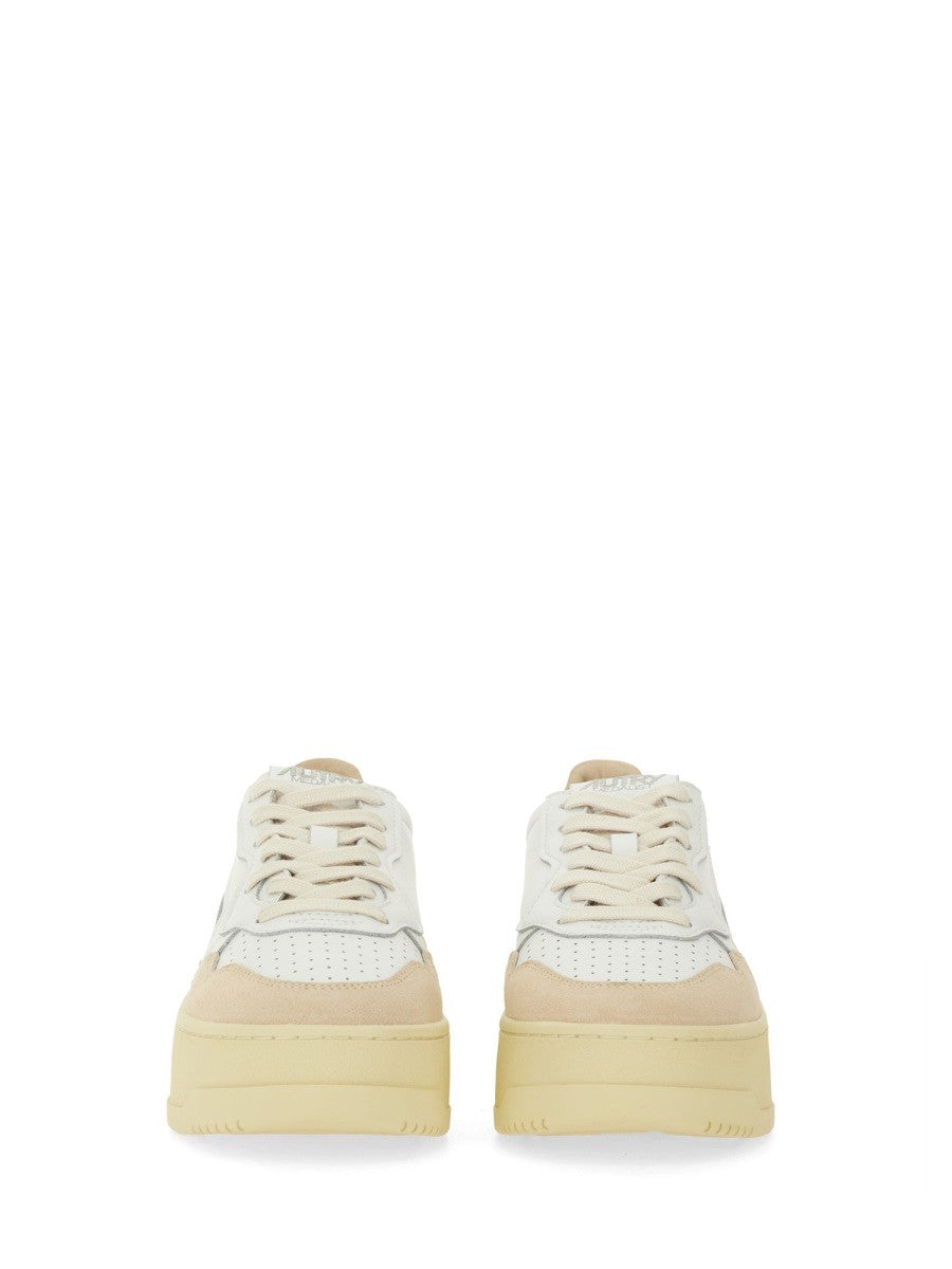 "MEDALIST" PLATFORM SNEAKER