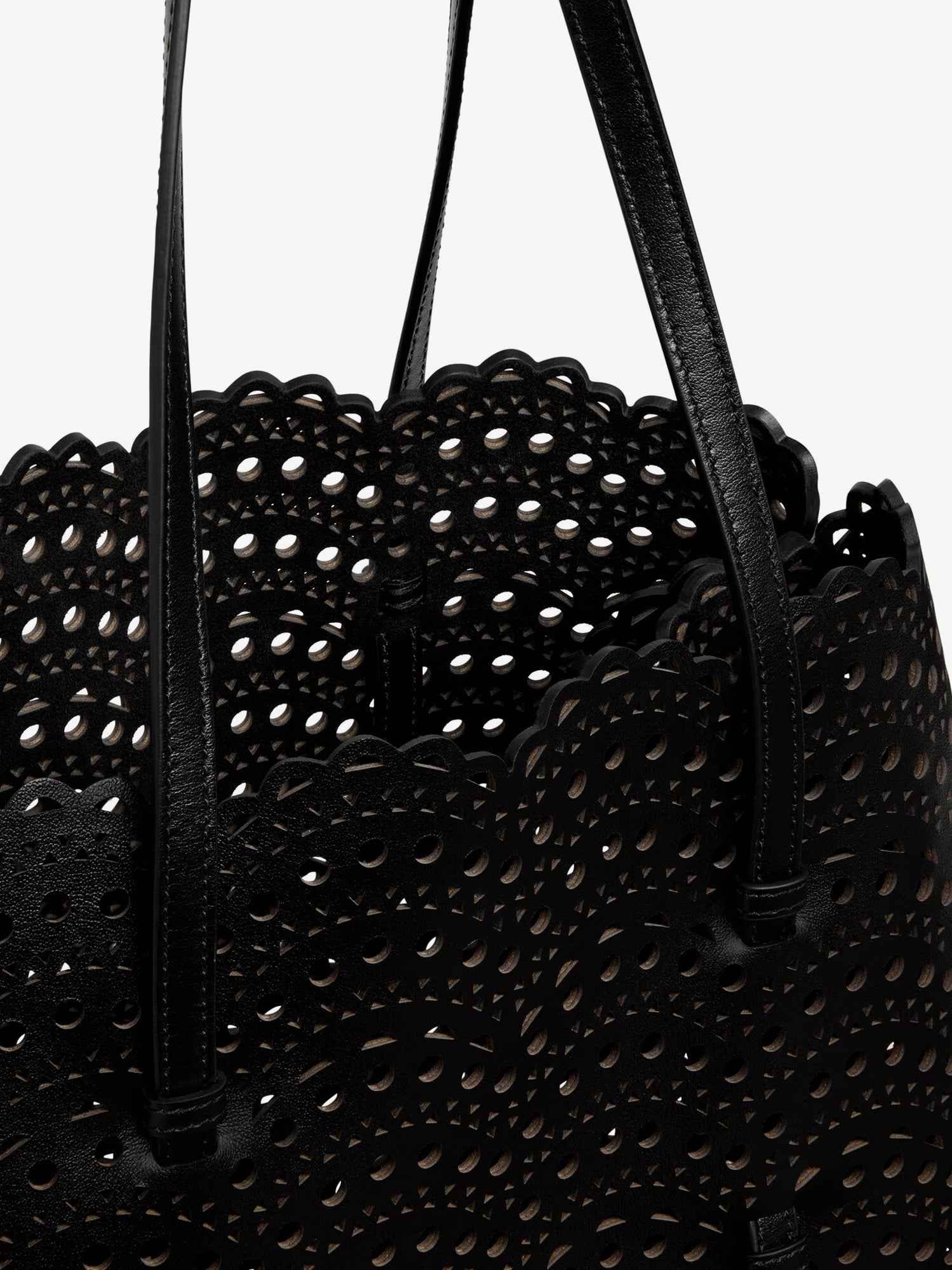 ALAIA - Mina 37 leather shoulder bag with Vienne motif
