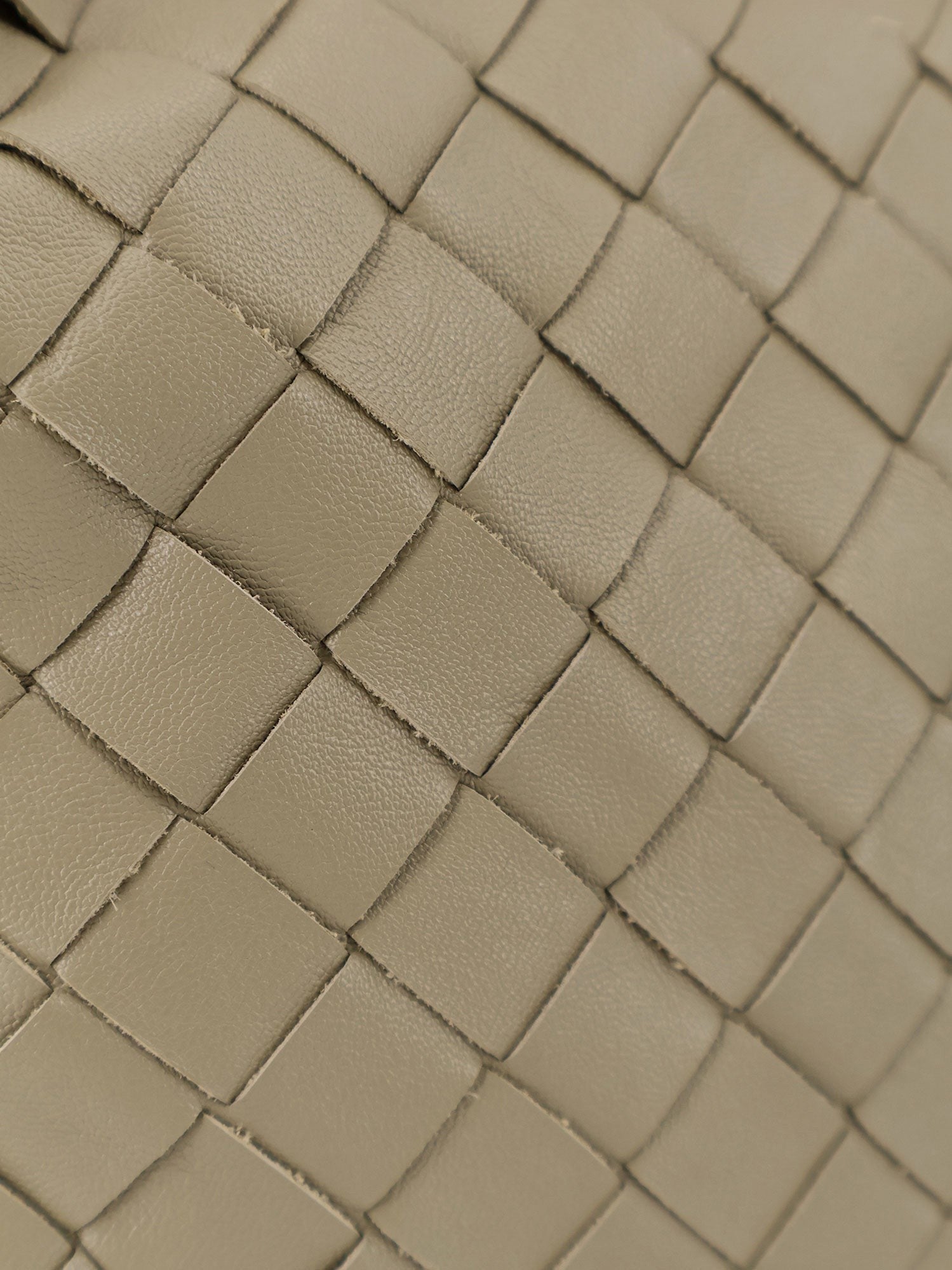 Bottega Veneta Bottega Veneta - Mini Hop leather crossbody bag with Intrecciato pattern