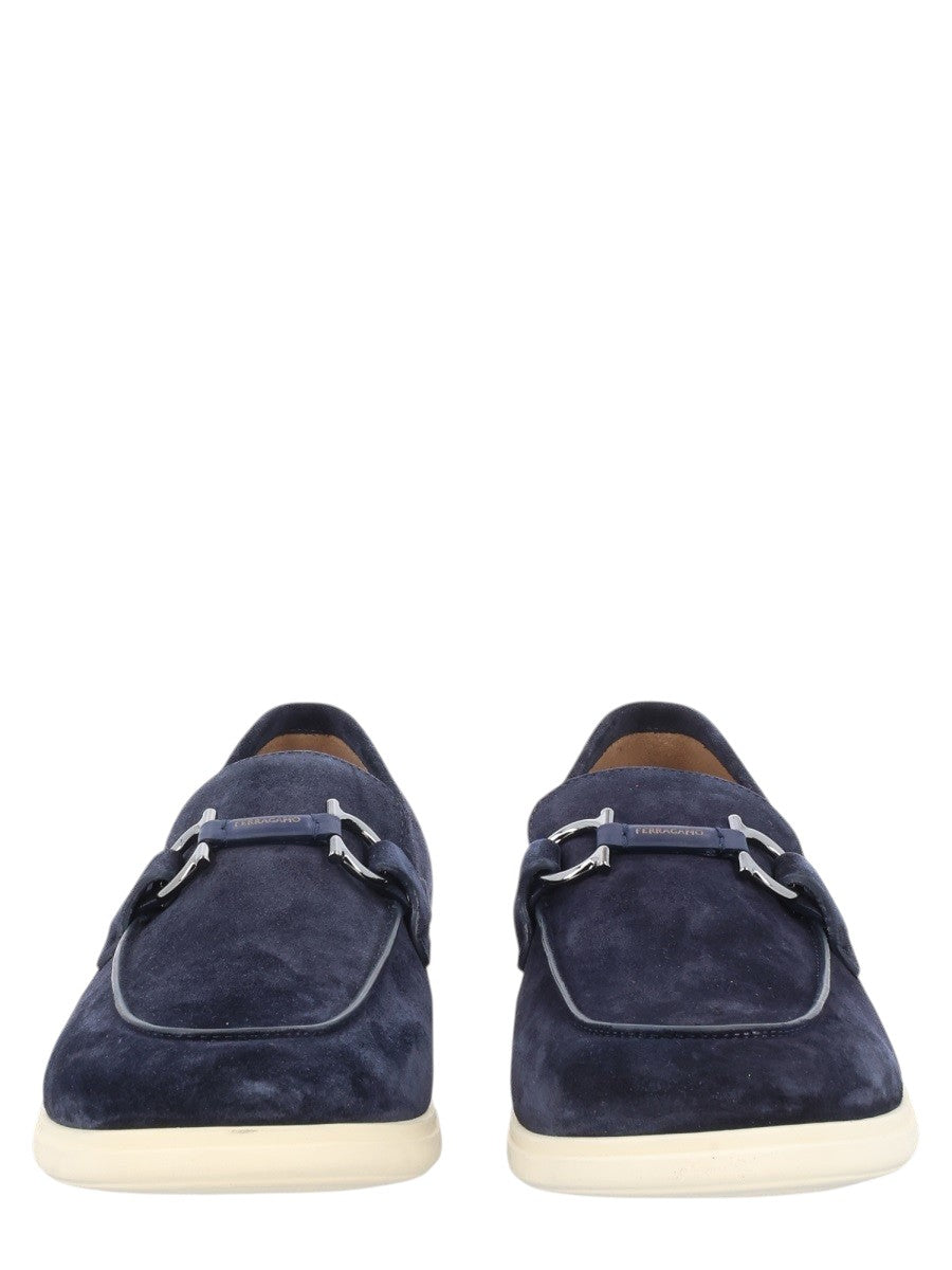 Ferragamo - Casual Suede Loafers mocassino-informale-ornamento-gancini_5281f973-9796-4eab-8ad0-54f91a7958aa