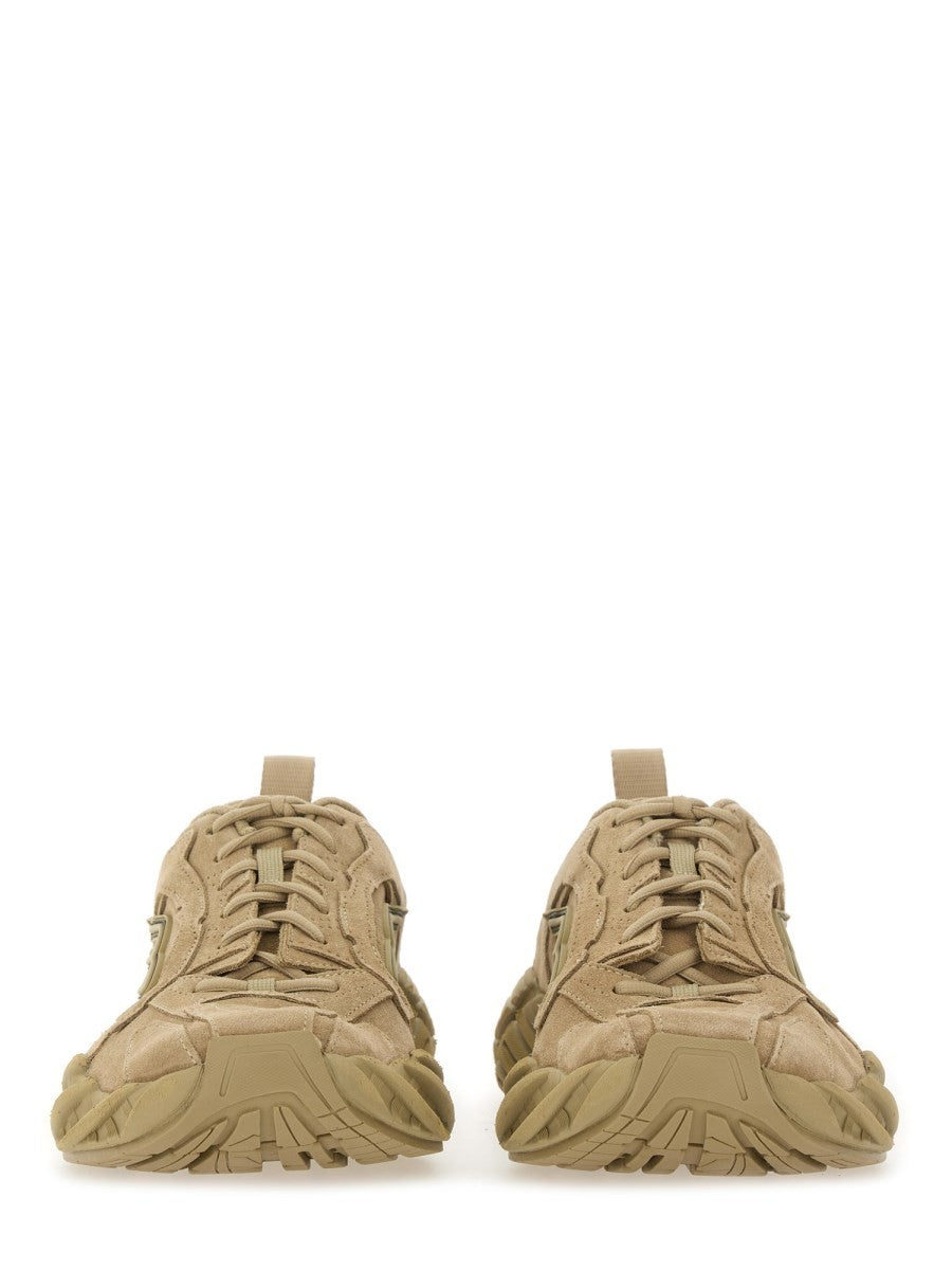 "MONDAY SHOE" SNEAKER