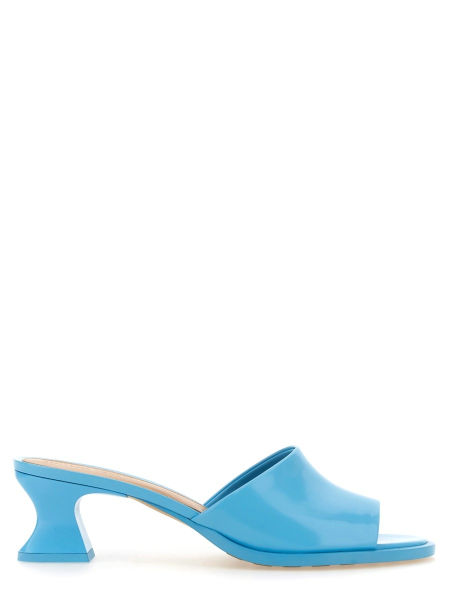 MULE "CHA-CHA" mule-cha-cha_635165f1-d0d7-4d43-96fa-b5a8b41088e3
