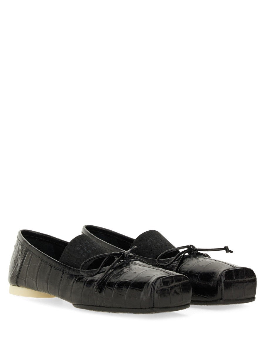 CROCODILE-EFFECT LEATHER BALLERINA