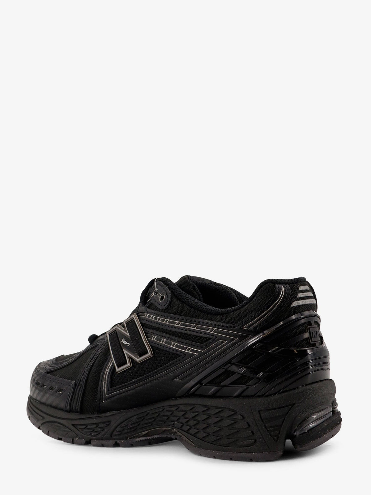 New Balance - Nylon sneakers nylon-sneakers_d5687261-c348-43d7-a2a7-eabd8ab8eae6