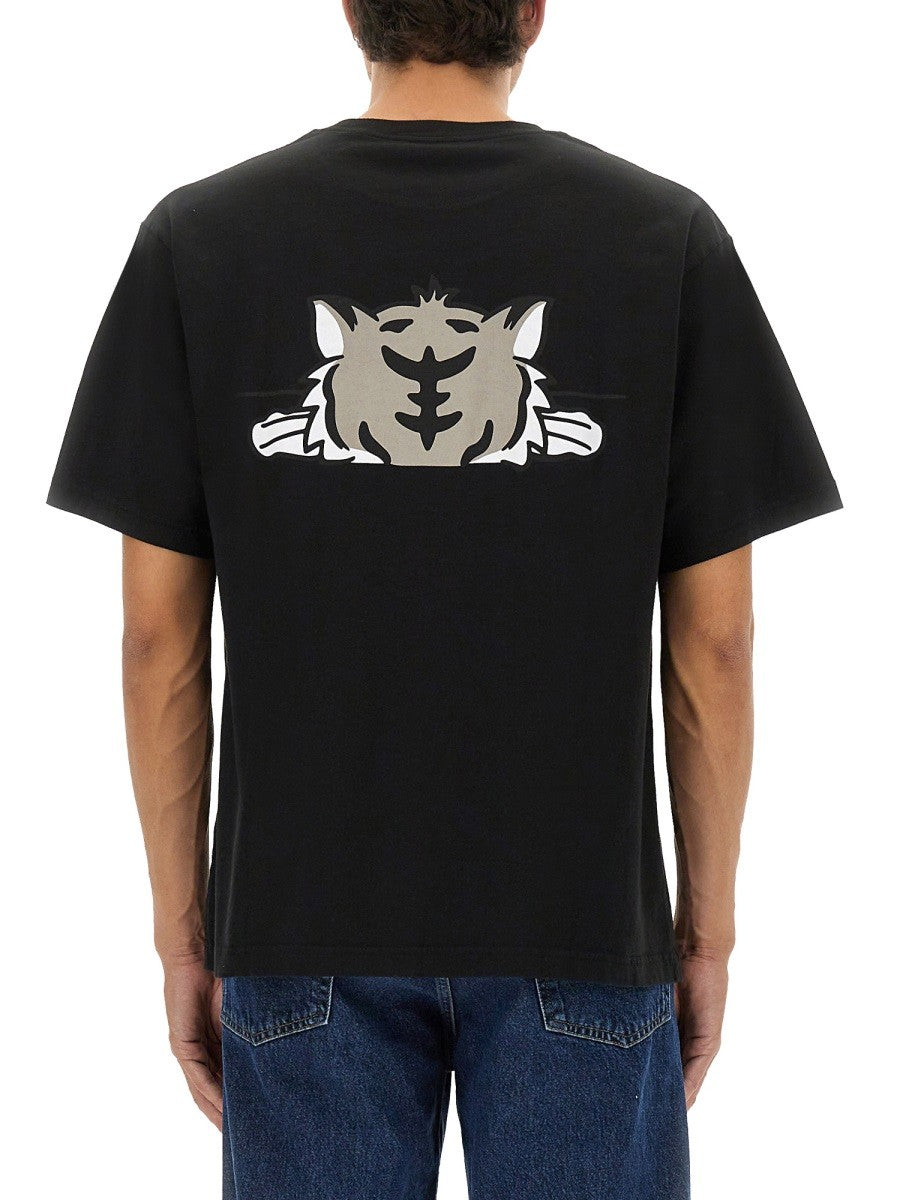 OVERSIZE FIT T-SHIRT oversize-fit-t-shirt_b00980a6-82b4-413f-9cdb-f0b64a2f7b75