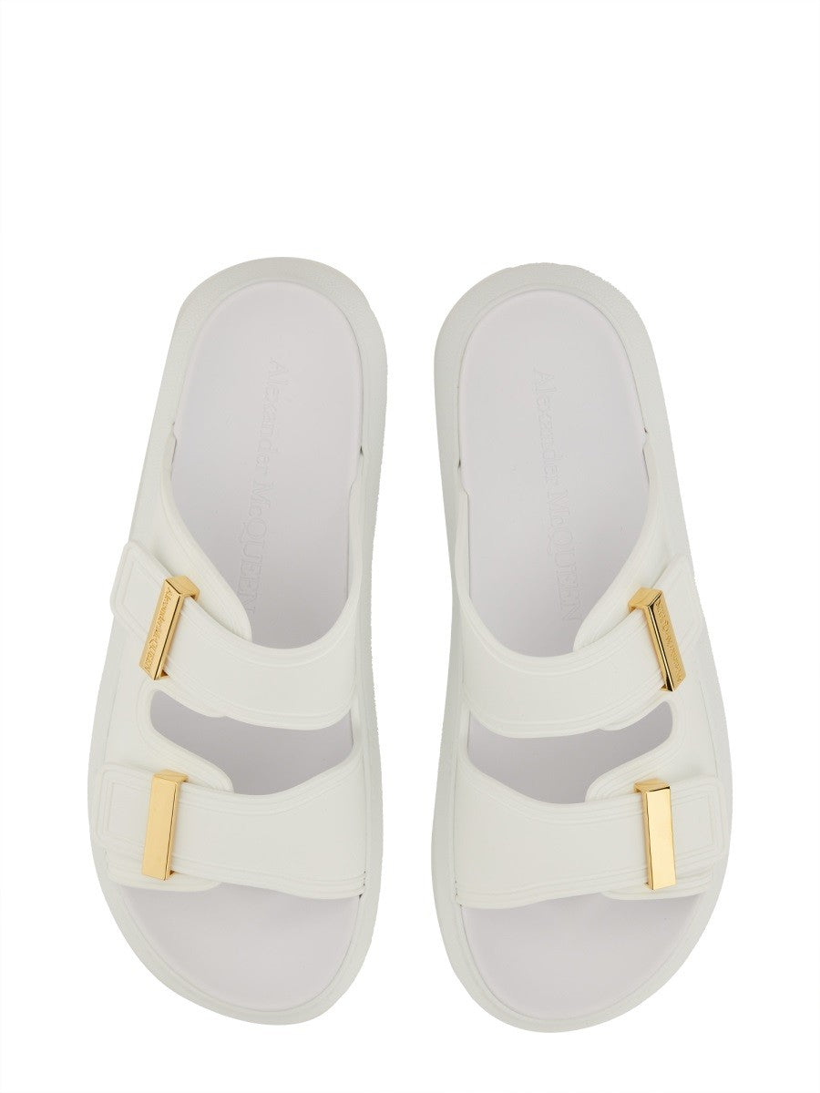 OVERSIZE HYBRID SANDAL
