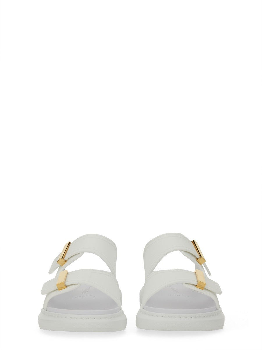 OVERSIZE HYBRID SANDAL