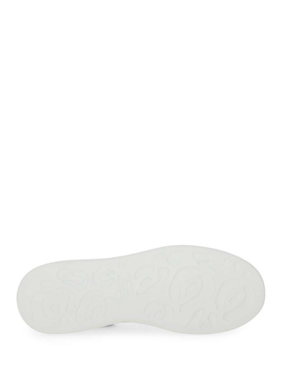Alexander Mcqueen - OVERSIZED LEATHER SNEAKER oversized-leather-sneaker_e543fcc3-a895-411a-9223-30d5cb9b9045