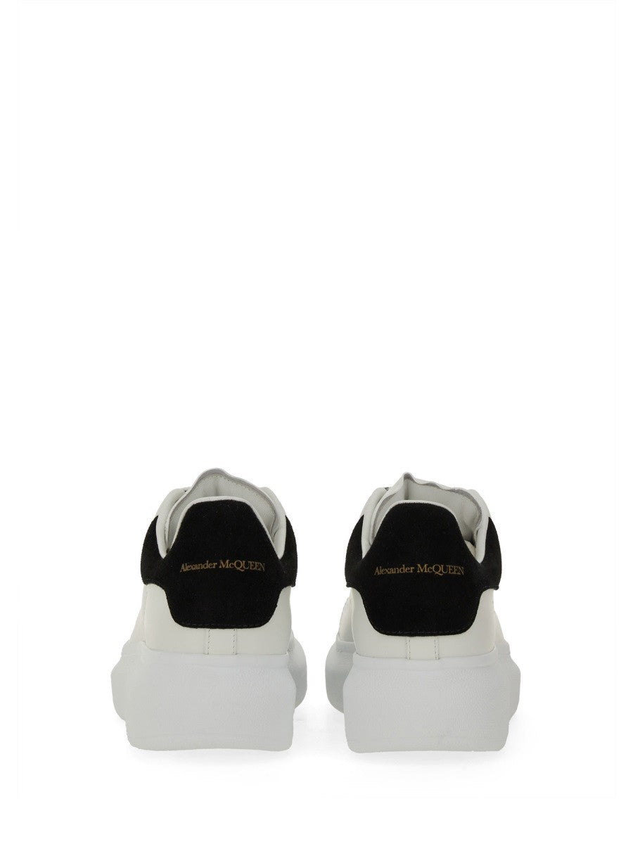 Alexander Mcqueen - OVERSIZED SNEAKER oversized-sneaker_4668f08f-72dd-427b-b76a-e756c28fe9a5
