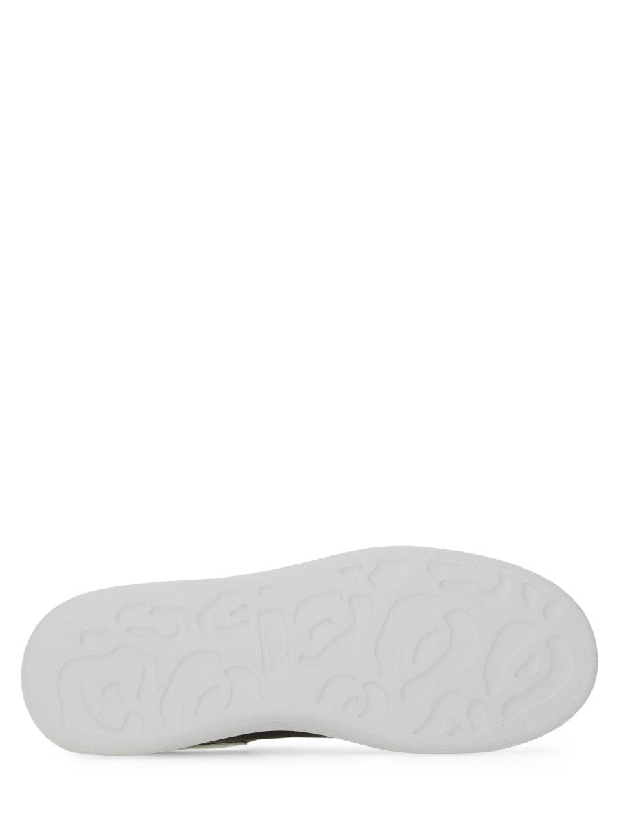 Alexander Mcqueen - OVERSIZED SNEAKER oversized-sneaker_5939b0e9-55ed-4d71-b9e1-f23a5c9ba6fe