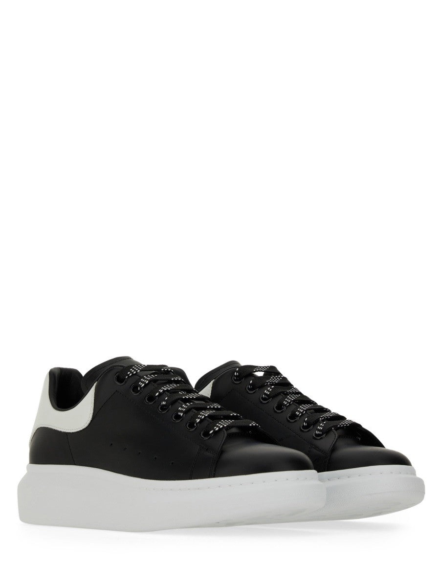 Alexander Mcqueen - OVERSIZED SNEAKER oversized-sneaker_1089c653-5990-4aab-b79d-29ad8cfab5ca