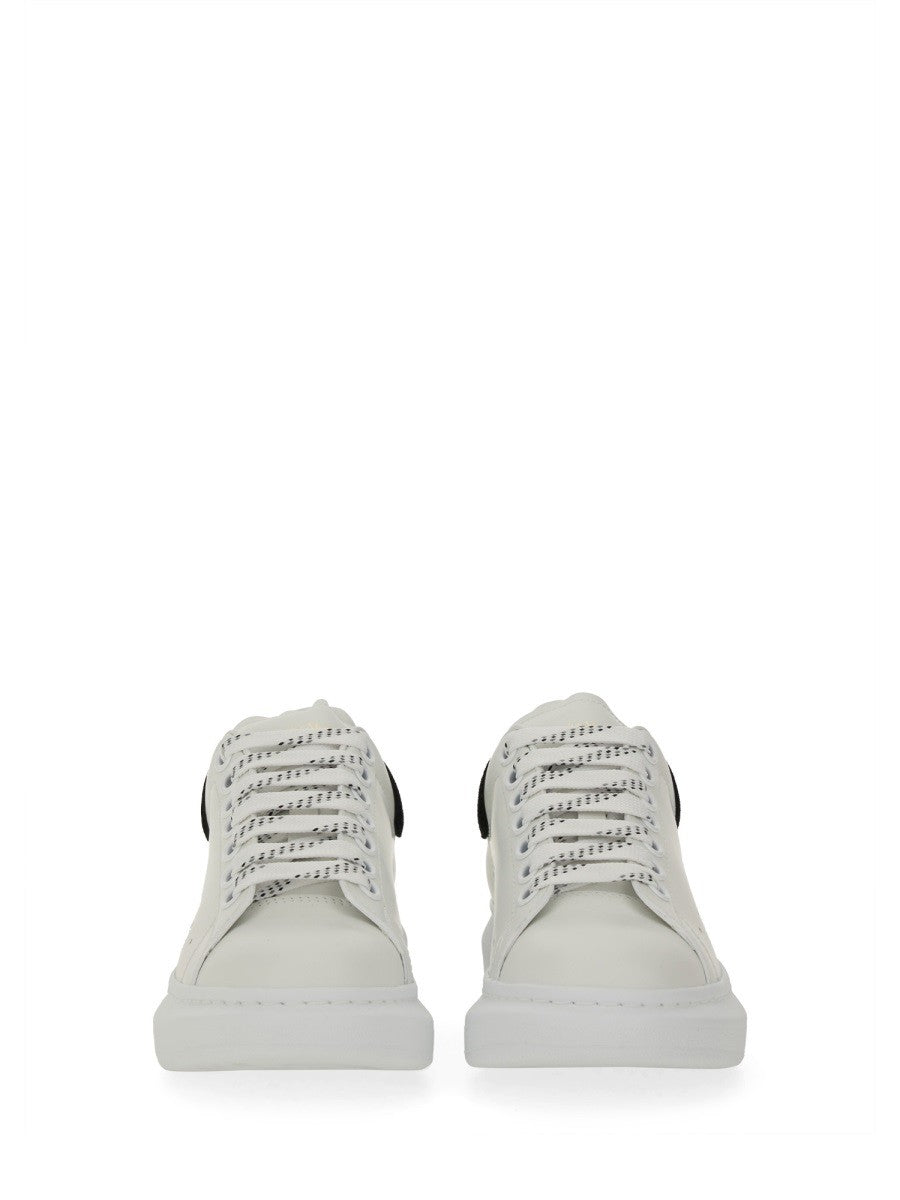 Alexander Mcqueen - OVERSIZED SNEAKER oversized-sneaker_a709a3d6-3626-4af9-abd5-3dd823252f0d