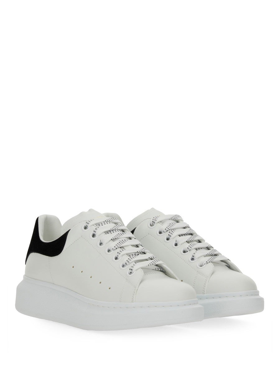 Alexander Mcqueen - OVERSIZED SNEAKER oversized-sneaker_e5d70226-19a8-4d04-81d8-3a7e2593c846