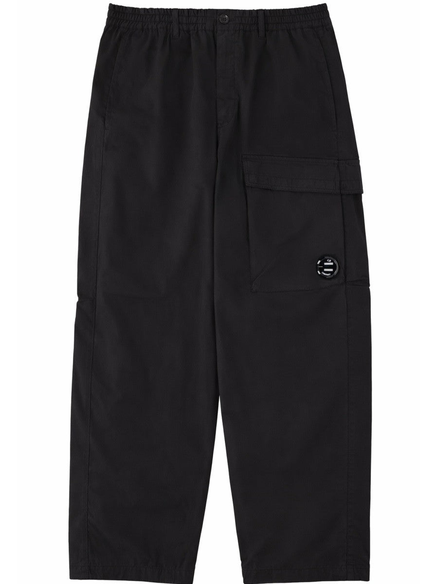 C.P. COMPANY - PANTALONE CARGO CON PATCH LOGO pantalone-cargo-con-patch-logo_26eb58a5-6fc0-4c81-962e-d56271b4ad9e
